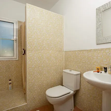Villa Rosa Mojones Tres By Plus Puerto del Carmen (Lanzarote)